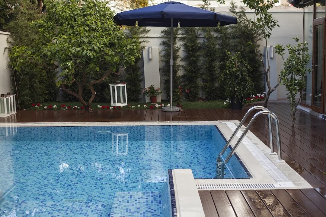 Pool Cleaning