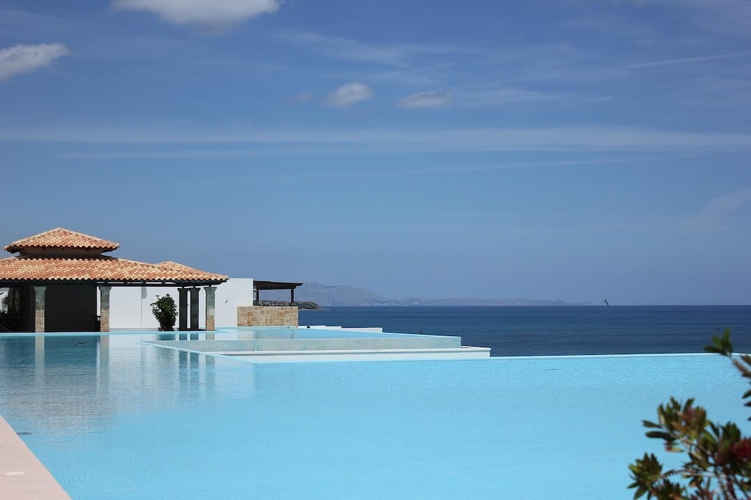 Florida Climate and Pool Health: Why Regular Cleaning Matters Image